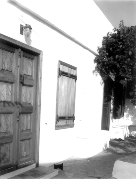 [INLINE:greendoor]